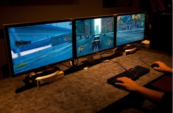 多屏顯示系統(tǒng) 支持所有頁面動態(tài)背景和背景自定義